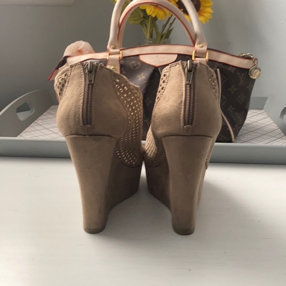 MADDEN GIRL PLATFORM WEDGES - Picture 4 of 6